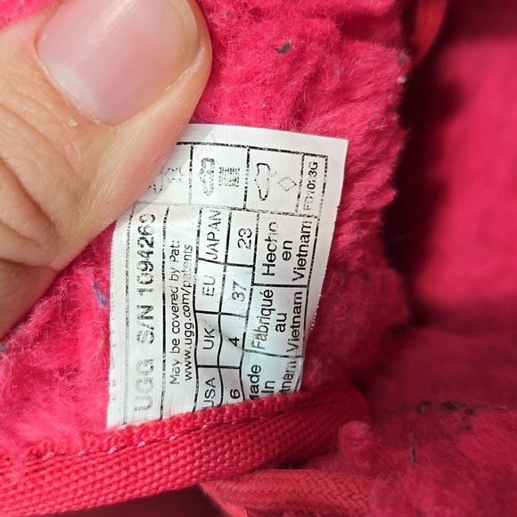 UGG Australia Wome Pink Suede Ankle Boots Sheepskin Shoes Sz 6 - Picture 7 of 13